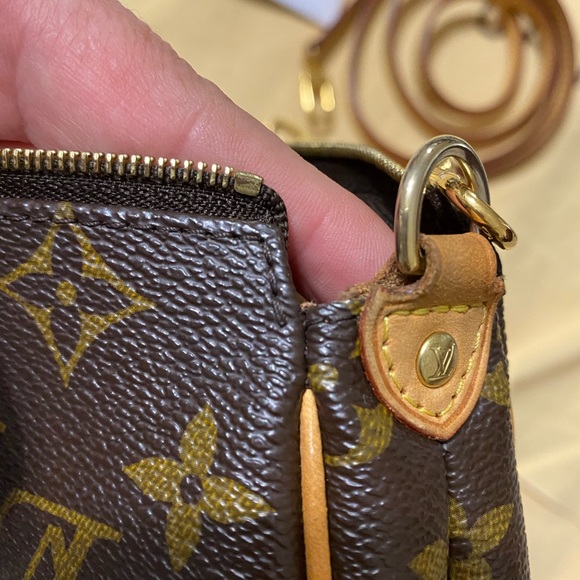 Eva Monogram - Picture 13 of 16